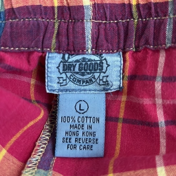 Vintage Pleated Colourful Plaid High Rise Lightweight Shorts - Picture 5 of 6